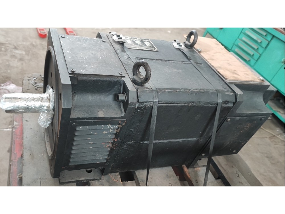 Двигател главно задвижване MP160M 22kW