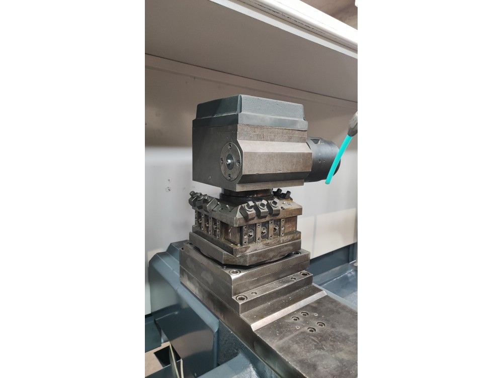 Програмен струг СP 586 L 1200 CNC